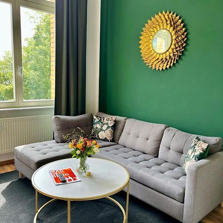 Stilvolles Loft Mit Kostenlosem Fahrrad Magdeburg Luaran gambar