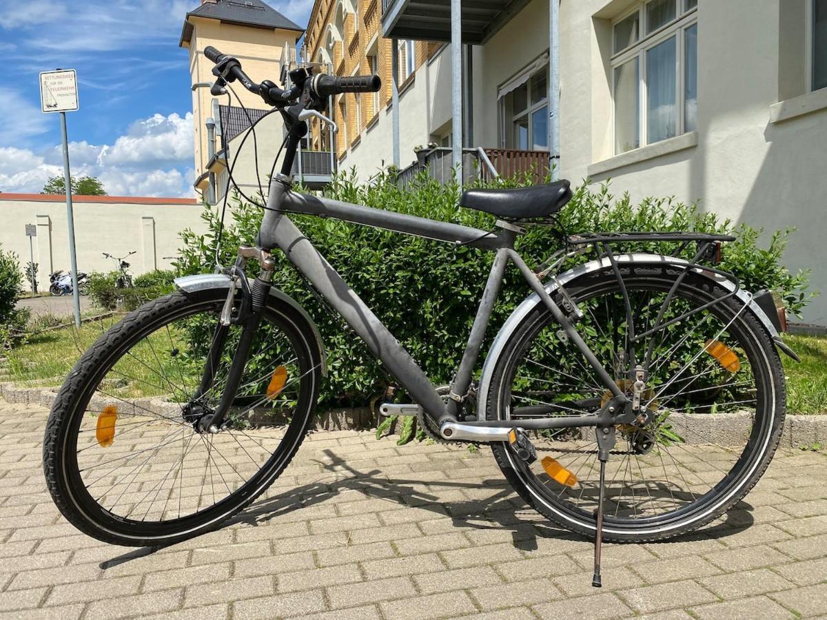 Stilvolles Loft Mit Kostenlosem Fahrrad Magdeburg Luaran gambar